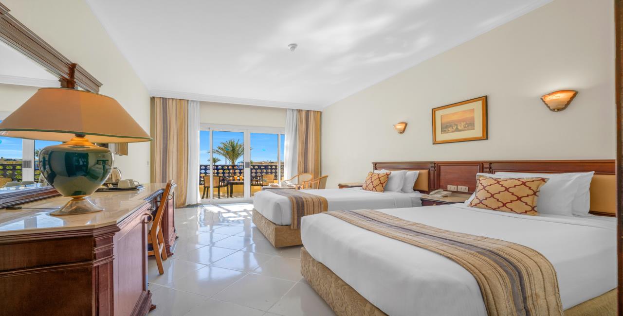 Grand Oasis Resort Image